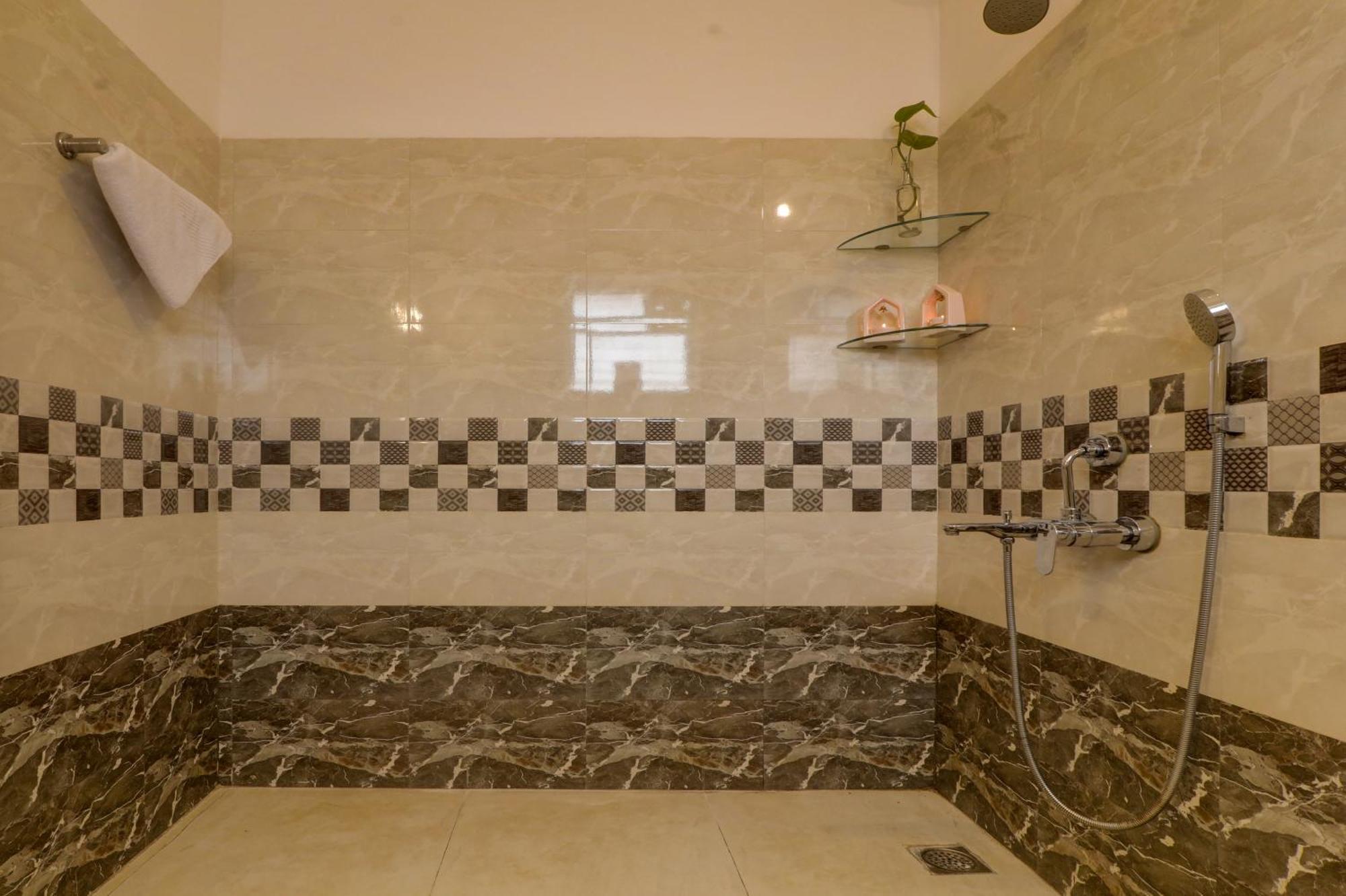 Jaqk Holidays - 9Bhk Villa For Big Groups, Private Pool-Wifi-Cartaker-Parking, North Goa Baga Ngoại thất bức ảnh