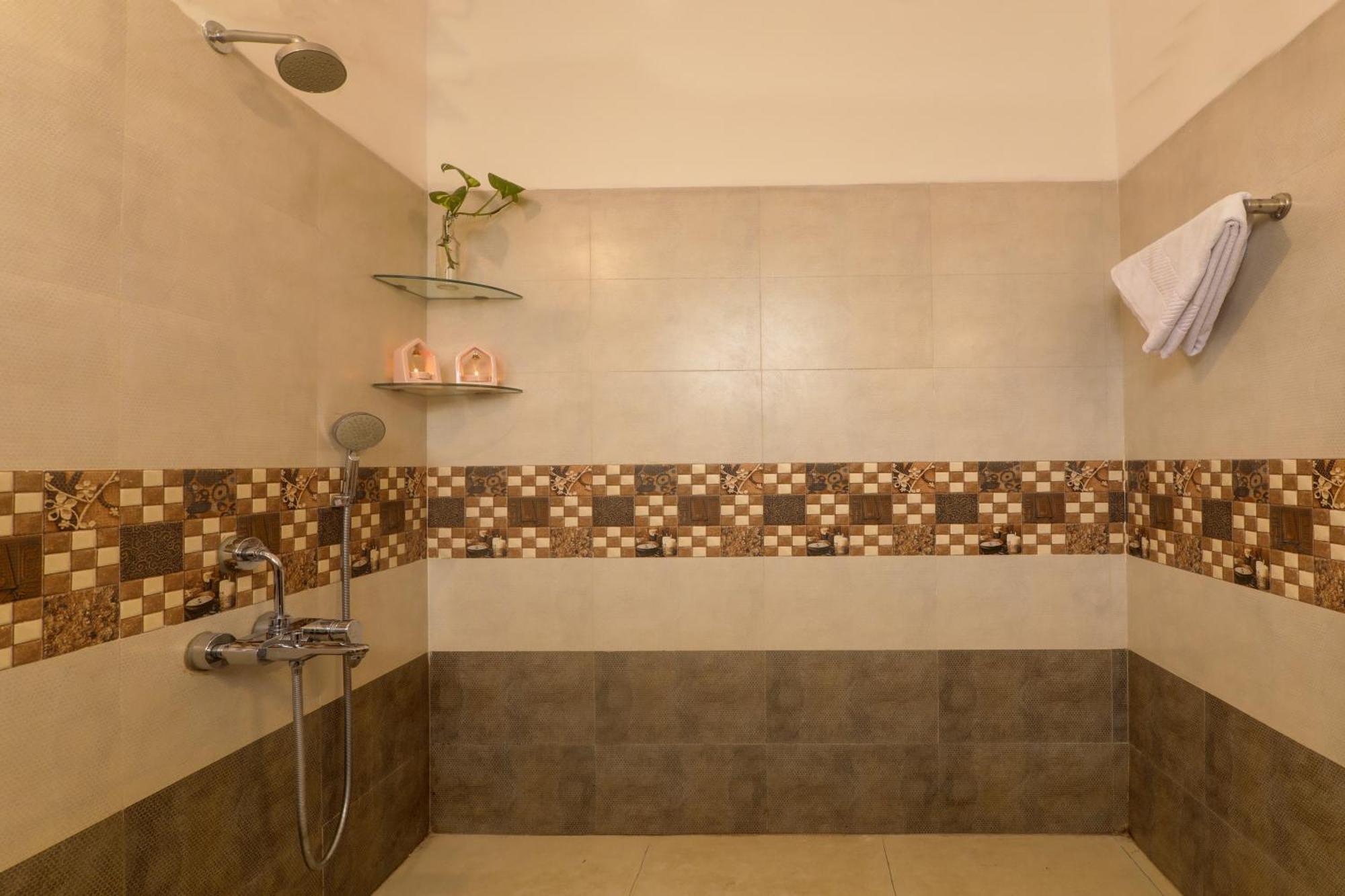 Jaqk Holidays - 9Bhk Villa For Big Groups, Private Pool-Wifi-Cartaker-Parking, North Goa Baga Ngoại thất bức ảnh