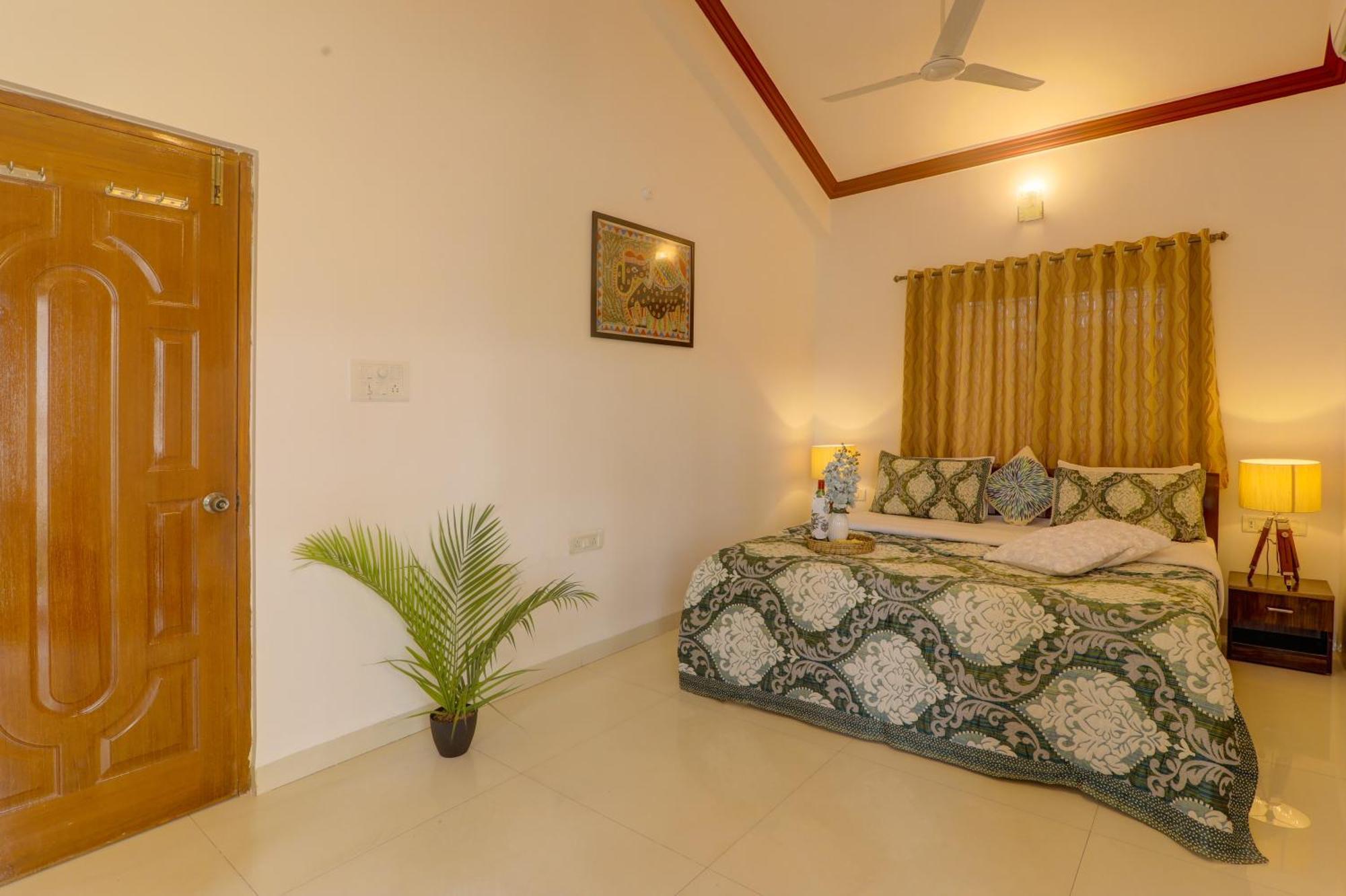 Jaqk Holidays - 9Bhk Villa For Big Groups, Private Pool-Wifi-Cartaker-Parking, North Goa Baga Ngoại thất bức ảnh